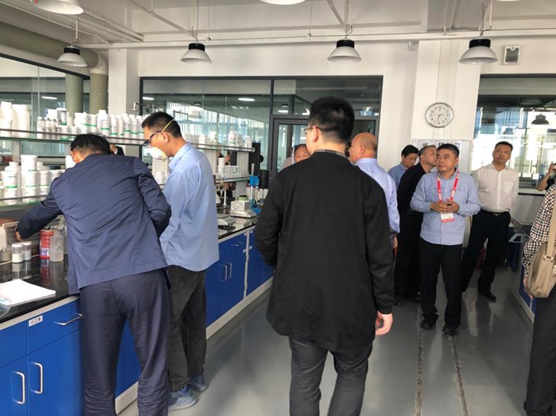 10.jpg 常州涂料網(wǎng)